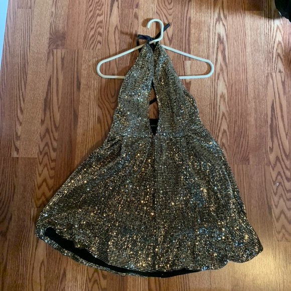 Gold Sequin open back dress - Picture 1 of 3